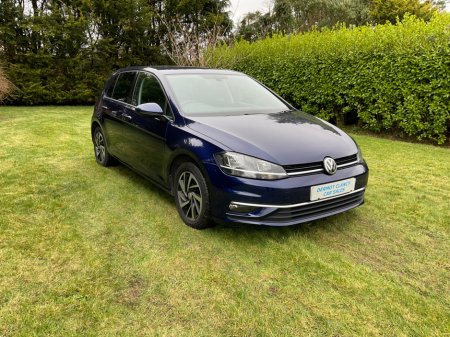 2019 Volkswagen Golf - view 3