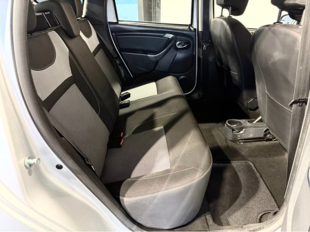 2016 Dacia Duster - thumbnail 9