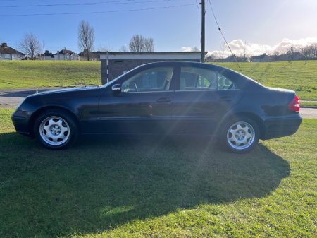 2005 Mercedes-Benz E Class - thumbnail 7