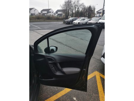 2015 Citroen C3 HDI 70 CONNECTED 4DR €7,500 thumbnail