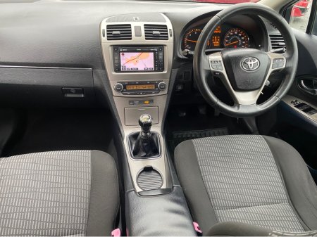 2011 Toyota Avensis - thumbnail 7