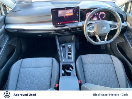 2025 Volkswagen Golf - thumbnail 2