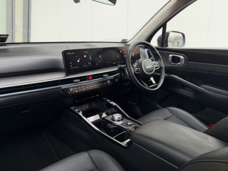 2024 Kia Sorento DSL PE 7S €56,950 thumbnail