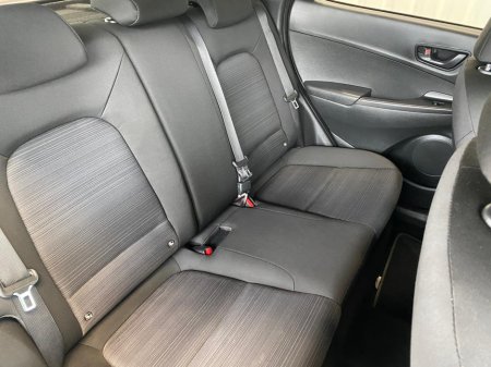 2019 Hyundai Kona - thumbnail 13