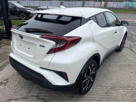 2019 Toyota C-HR - thumbnail 5
