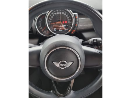 2014 MINI Hatch - thumbnail 16