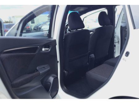 2015 Honda Fit - thumbnail 11