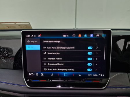 2025 Volkswagen Tiguan 1.5TSi PHEV R-LINE AUTOMATIC **ONE OWNER / NEW MODEL / APPLE CARPLAY / ADAPTIVE CRUISE CONTROL / BLIND SPOT ASSIST / HEATED & MASSAGE FRONT SEATS / HEATED STEERING WHEEL / WIRELESS PHONE CHARGING** €50,900 thumbnail