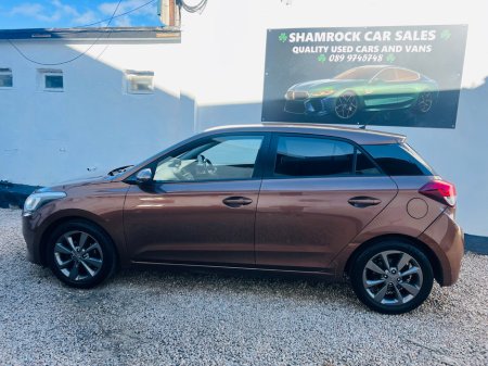 2016 Hyundai i20 - thumbnail 2