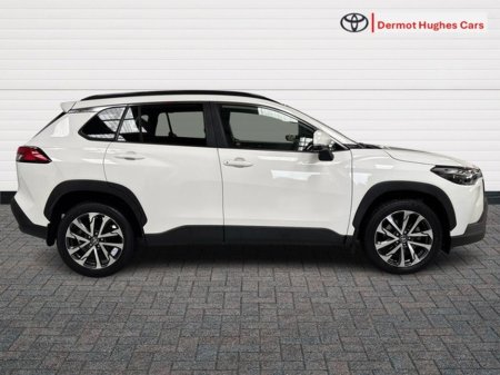 2023 Toyota Corolla Cross - view 3