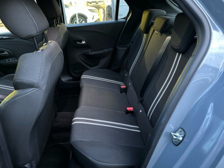 2024 Opel Corsa GS 1.2 75PS 5SPEED 4DR thumbnail