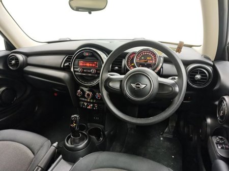 2018 MINI Cooper - thumbnail 23