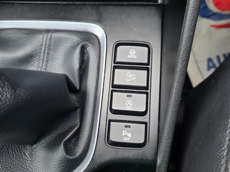 2016 Hyundai Tucson Premium 5DR €13,950 thumbnail