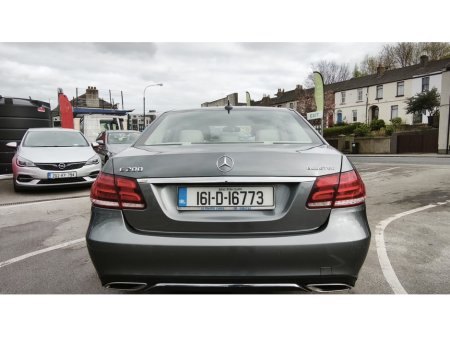 2016 Mercedes-Benz E Class - thumbnail 5