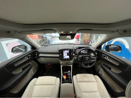 2022 Volvo XC40 2022 VOLVO XC40 RECHARGE PLUG-IN HYBRID T5 INS 1.5 AUTOMATIC / CRUISE CONTROL / 360° PARKING CAMERA / ELECTRIC MEMORY HEATED FRONT & REAR SEATS / PANORAMIC SUNROOF €36,950 thumbnail