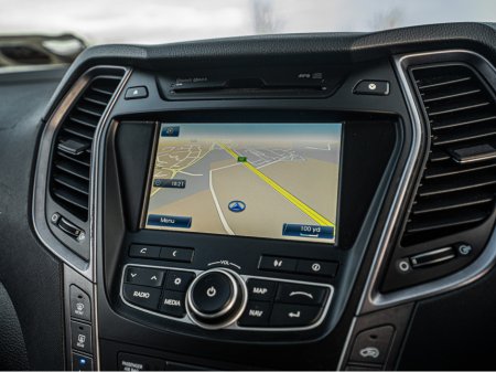 2014 Hyundai Santa Fe - thumbnail 24