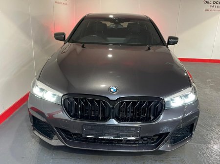2022 BMW 5 Series - thumbnail 3
