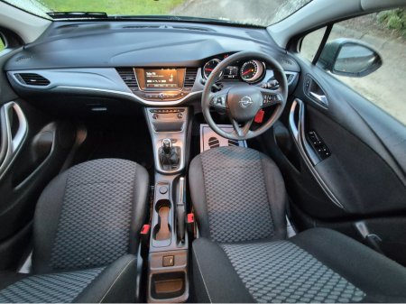 2018 Opel Astra SPORTS TO TOURER SC 1.6 CDTI 110PS 5DR €9,950 thumbnail