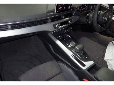 2019 Audi A4 - thumbnail 7