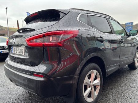 2018 Nissan Qashqai 1.6 DSL SV CVT €13,950 thumbnail