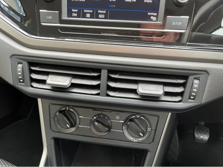 2019 Volkswagen Polo - thumbnail 16