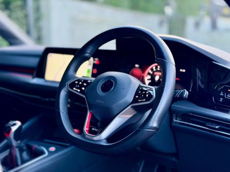 2021 Volkswagen Golf - thumbnail 8