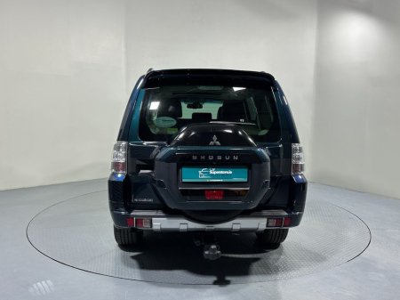 2017 Mitsubishi Pajero 3.2 DiD LWB 2 Seater N1 Commercial €27,500 thumbnail