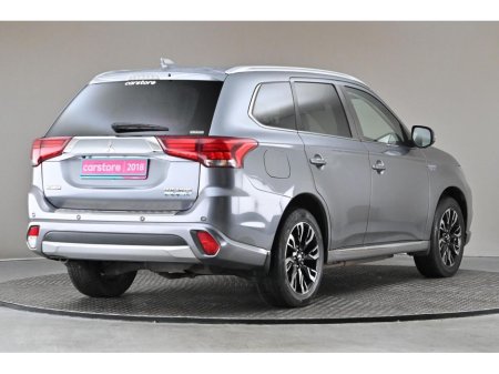 2018 Mitsubishi Outlander - thumbnail 9