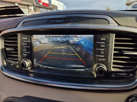 2018 Kia Sorento 2.2 CRDI K3 MODEL 4X4 LOW MILEAGE HIGH SPEC 7 SEATER €23,900 thumbnail