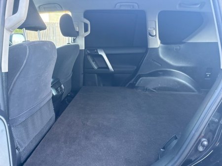 2017 Toyota Landcruiser LWB GX COMMERCIAL // AIR CON // BLUETOOTH // REAR CAMERA // PRICE IS PLUS VAT €25,972 thumbnail