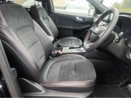 2023 Ford Kuga - thumbnail 10