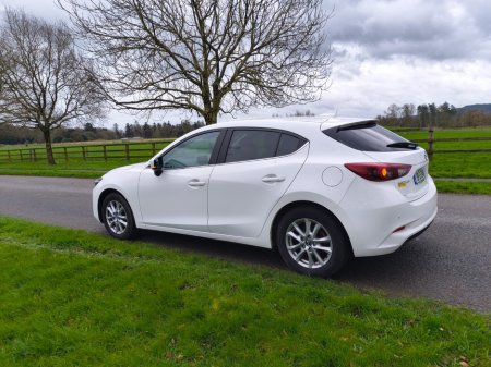 2019 Mazda Mazda3 - thumbnail 5