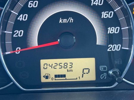 2016 Mitsubishi Mirage - thumbnail 9