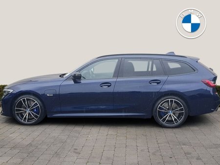 2022 BMW 3 Series 330e M Sport Pro Edition €46,995 thumbnail