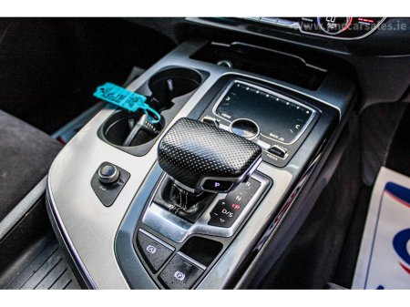 2017 Audi Q7  €37,995 thumbnail