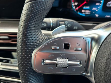 2023 Mercedes-Benz EQC SUNROOF 400 AMG LINE PREMIUM 4MATIC €40,995 thumbnail