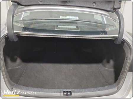 2023 Toyota Corolla LUNA SALOON 1.8 Petrol Automatic €21,995 thumbnail