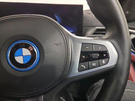 2022 BMW i4 - thumbnail 18