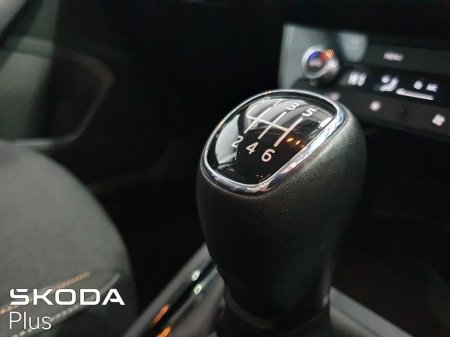 2025 Skoda Kamiq Selection - 2 Year Warranty, 5.9% APR (From €103 per week) €30,995 thumbnail