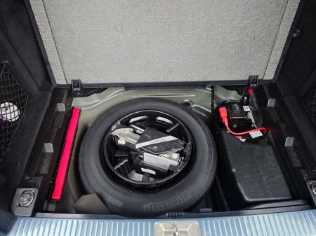 2014 Mercedes-Benz C Class - thumbnail 17