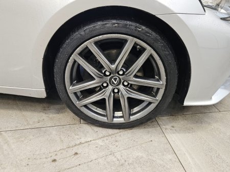 2017 Lexus IS 300 h 300h F-Sport €19,950 thumbnail