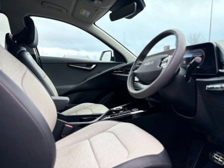 2025 Kia e-Niro - thumbnail 12