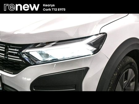 2025 Dacia Sandero Stepway Essential TCe 90 GSR2 €20,900 thumbnail