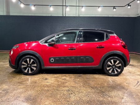2019 Citroen C3 1.2 AUTOMATIC - RED/BLACK TWO TONE - FACTORY ALLOYS - REVERSE CAMERA - MULTI FUNCTION STEERING WHEEL - CRUISE CONTROL €12,950 thumbnail