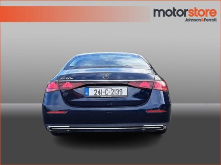 2024 Mercedes-Benz E Class E 220 D MHEV Avantgarde Plus €68,900 thumbnail