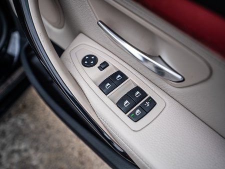 2016 BMW 3 Series - thumbnail 28