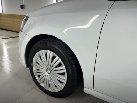 2014 Volkswagen Polo - thumbnail 9