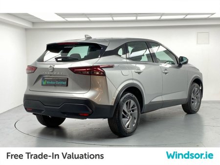 2022 Nissan Qashqai 1.3 PET MILD HYBRID SV €25,495