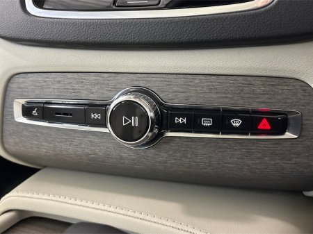 2023 Volvo XC90 T8 PHEV PLUS BRIGHT AWD 7 SEATER**PANORMAIC ROOF**HEATED CREAM LEATHER INTERIOR**MEMORY SEATS**HEATED MULTIFUNCTIONAL STEERING WHEEL**DIGITAL DASH**TOUCHSCREEN APPLE CARPLAY**HARMON KARDON SOUNDSYSTEM €61,995 thumbnail
