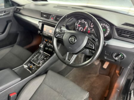 2016 Skoda Superb - thumbnail 21